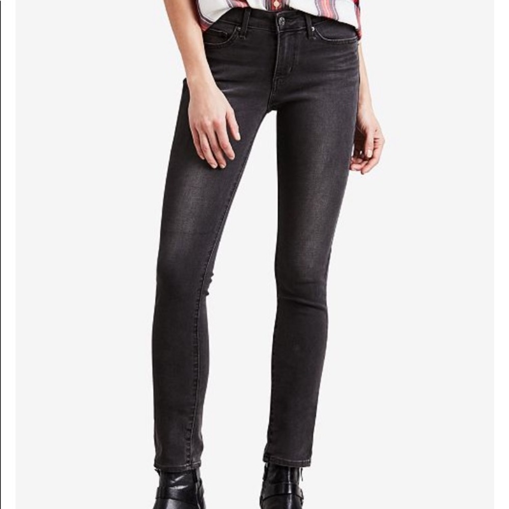 Levi 711 Skinny Jeans